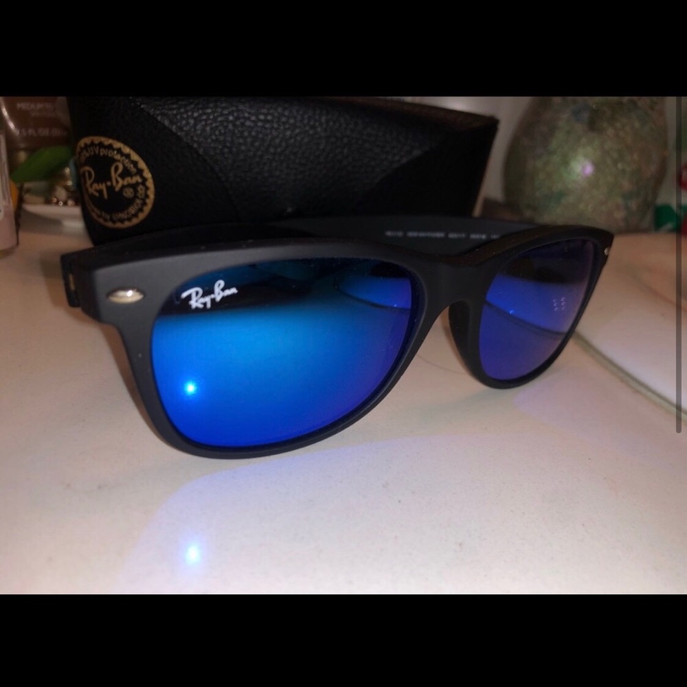 Ray-Ban Wayfarers Sunglasses